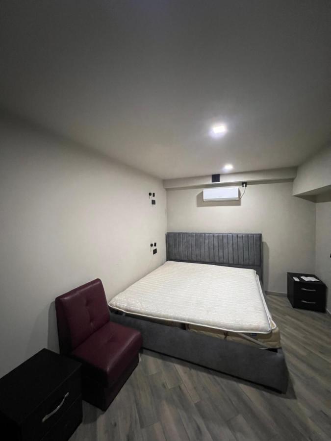 Guest House Green Ереван Екстериор снимка