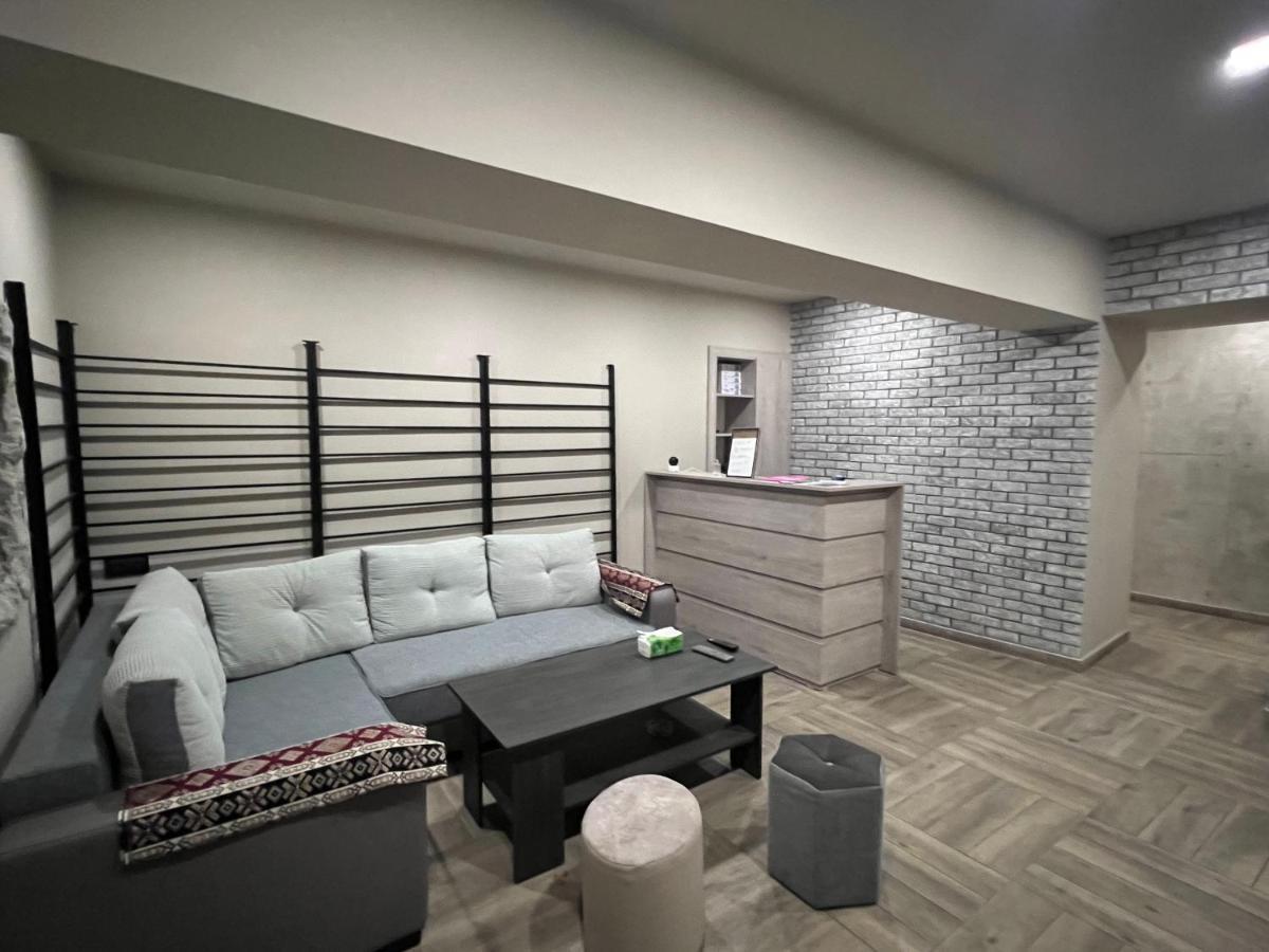 Guest House Green Ереван Екстериор снимка