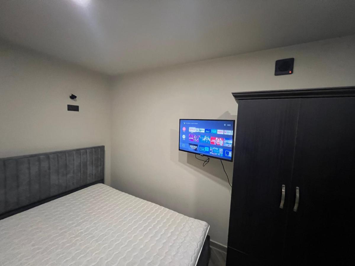 Guest House Green Ереван Екстериор снимка